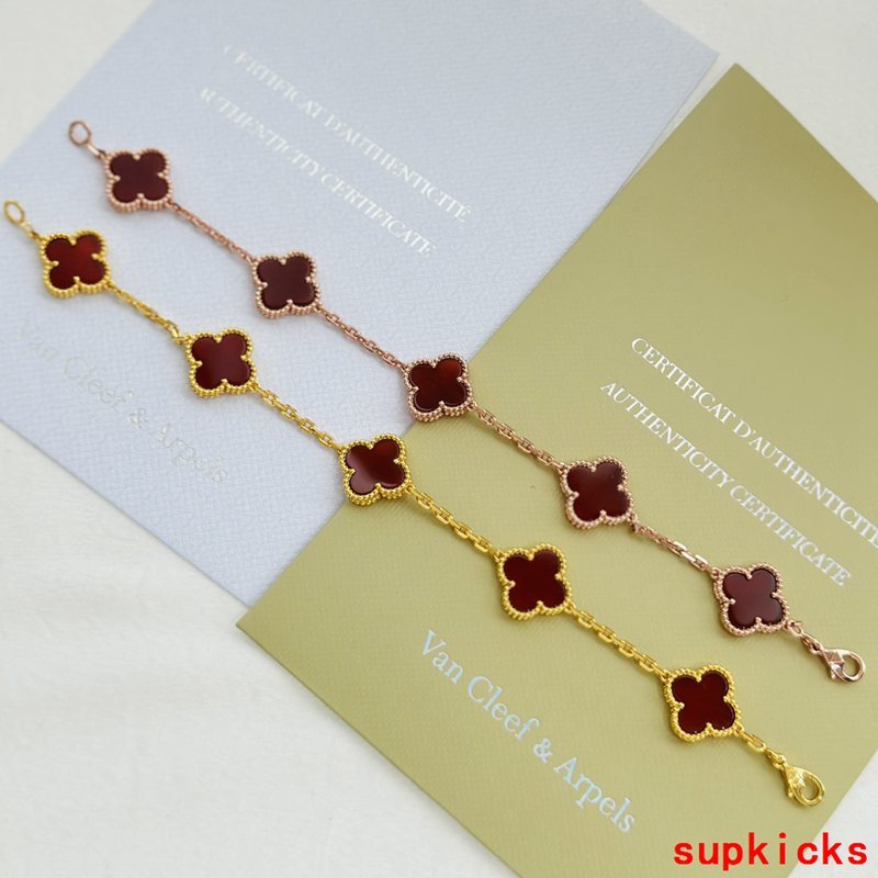 Van Cleef & Arples Jewelry