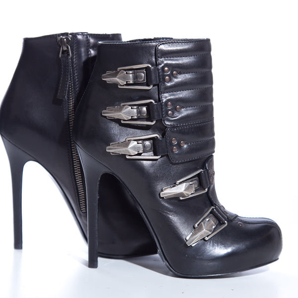 Alexander McQueen Black Leather  Booties SZ 35.5