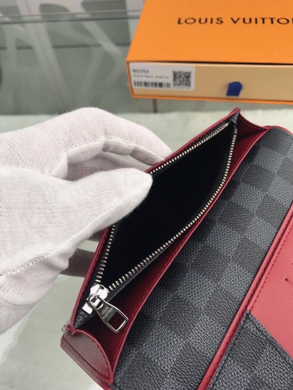 I W Fashion Lu-Vi bags - 10782