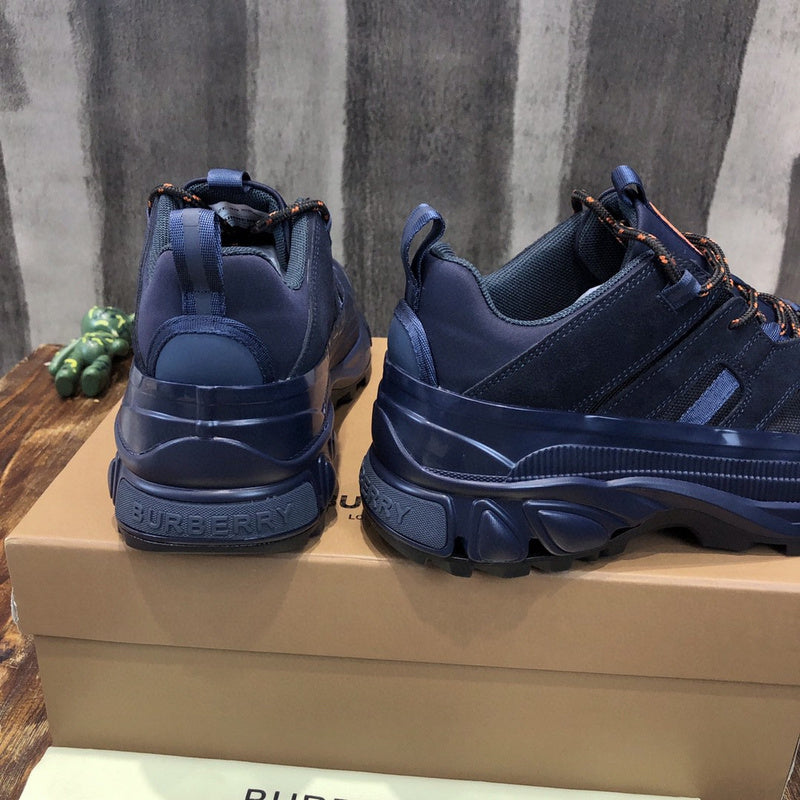 Burberry Luxury Shoes