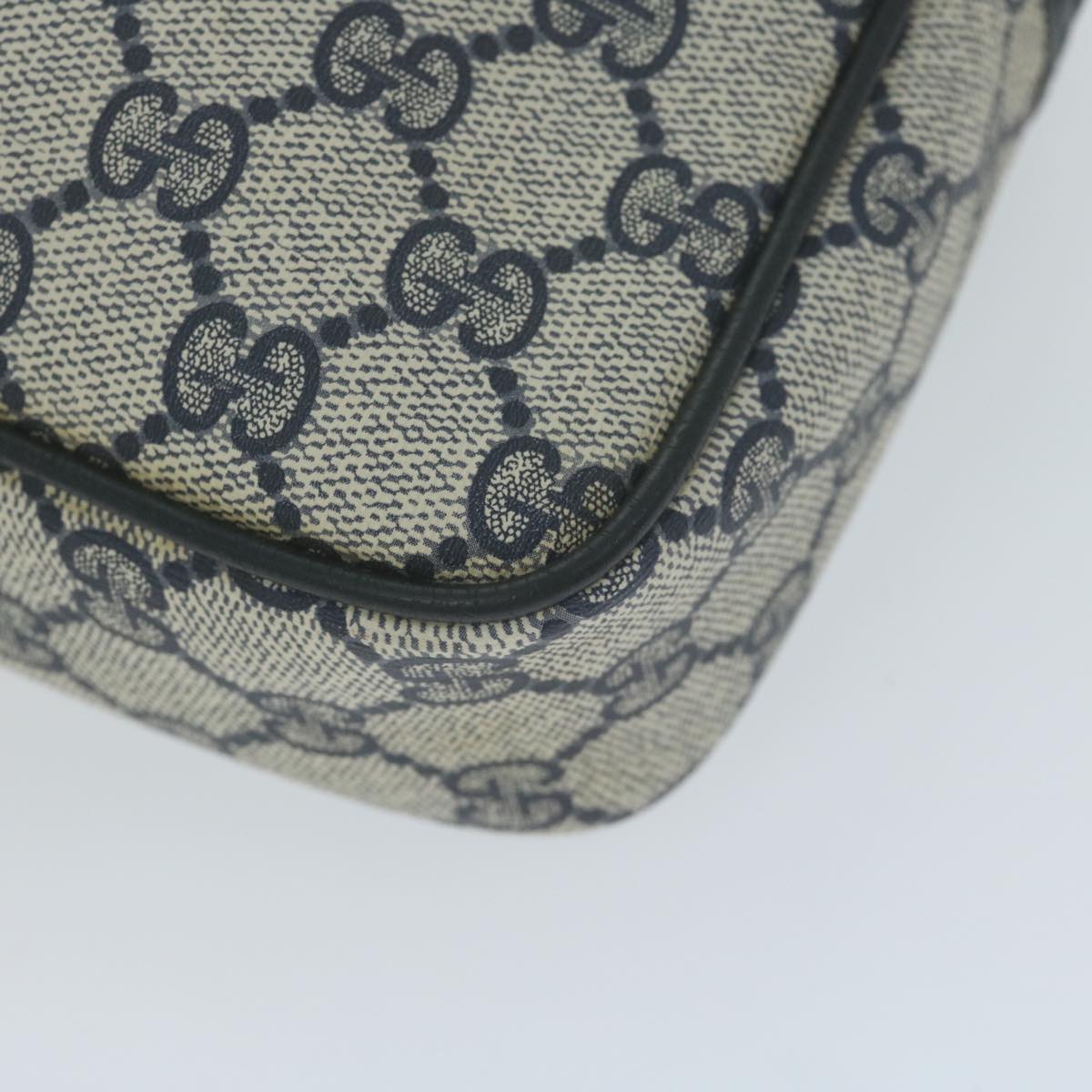 GUCCI GG Supreme Clutch Bag PVC Navy Auth am5841