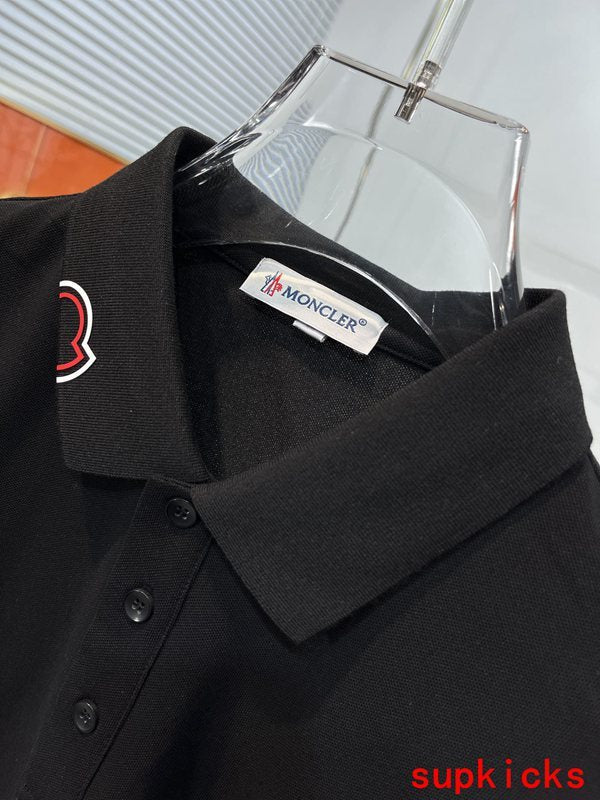 Moncler Luxury Cloth