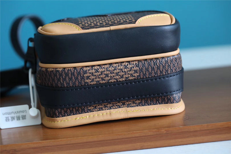 I W Fashion Lu-Vi bags - 10392