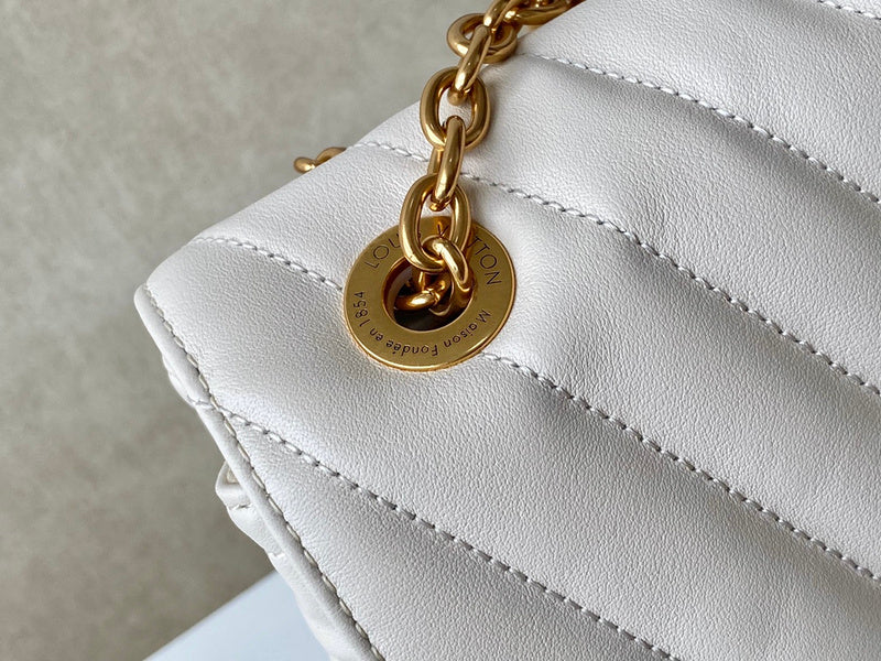 I W Fashion Lu-Vi bags - 17301