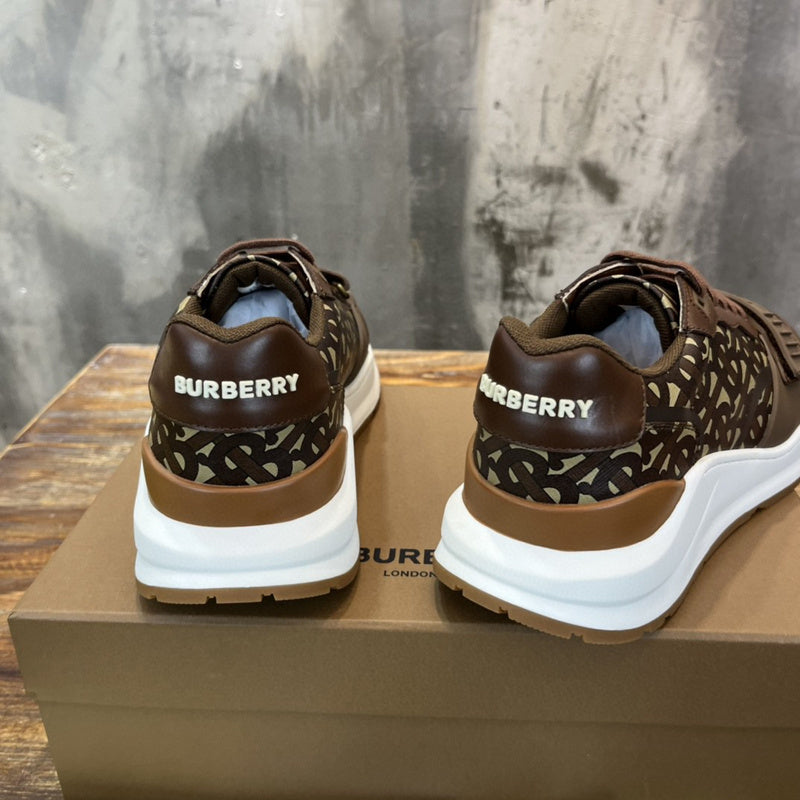 Burberry Luxury Shoes