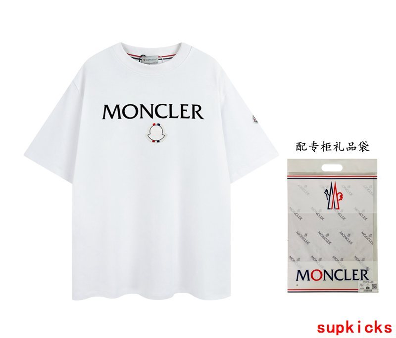 Moncler Luxury Cloth
