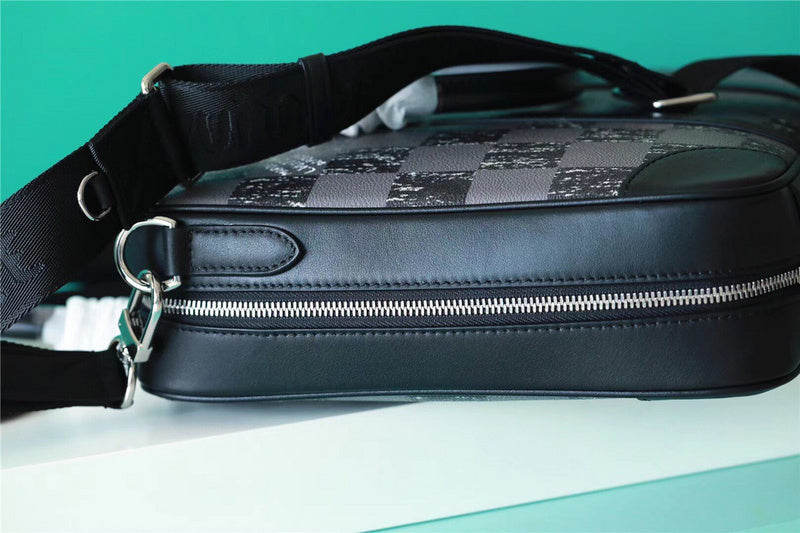I W Fashion Lu-Vi bags - 9809