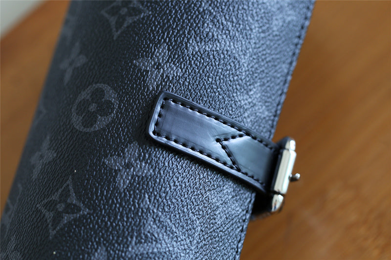 I W Fashion Lu-Vi bags - 9364