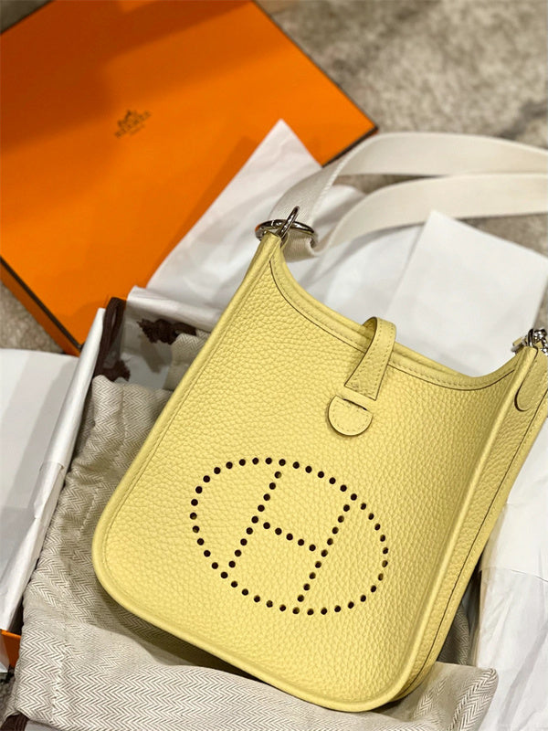 PHA - HMS Bags - 906