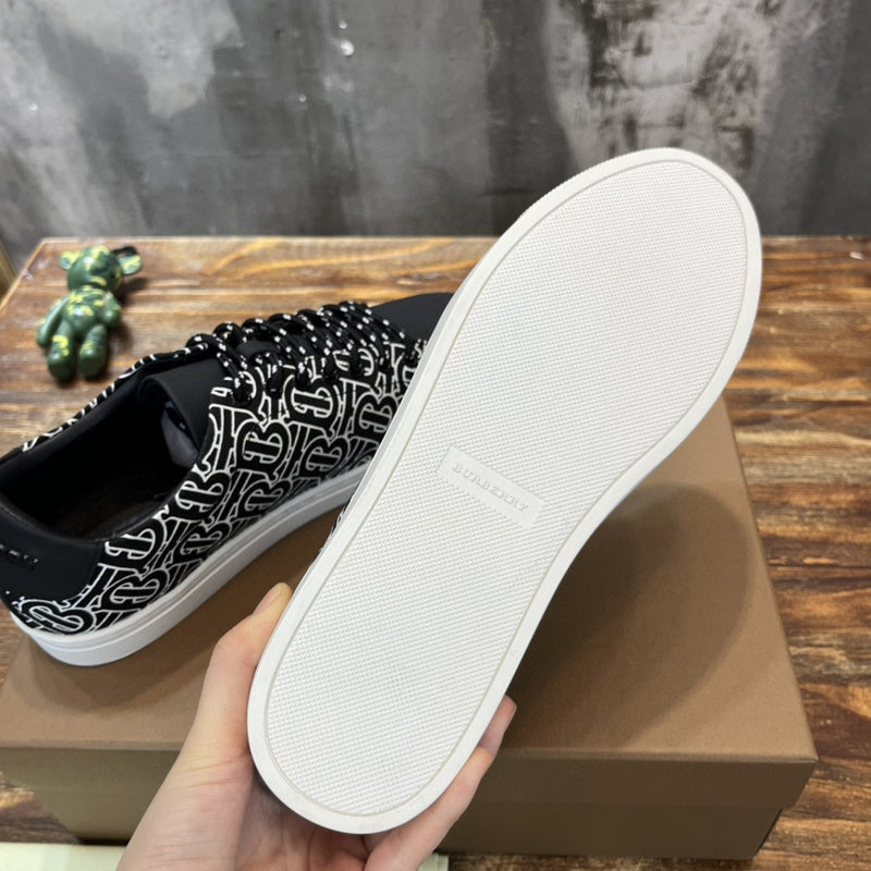 Burberry Luxury Shoes