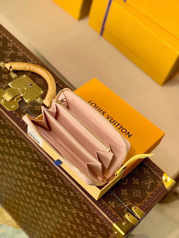 I W Fashion Lu-Vi Bags - 16690