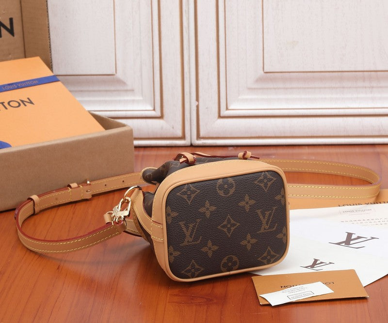 I W Fashion Lu-Vi Bags - 16805