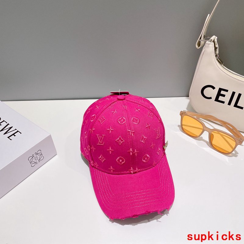 Louis Vuitton Luxury Cap
