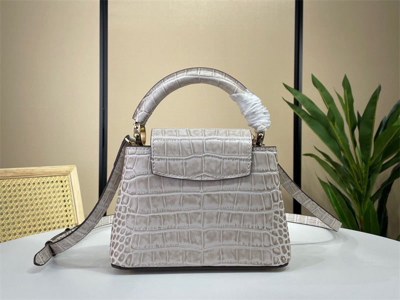 PHA - LOV Bags - 520
