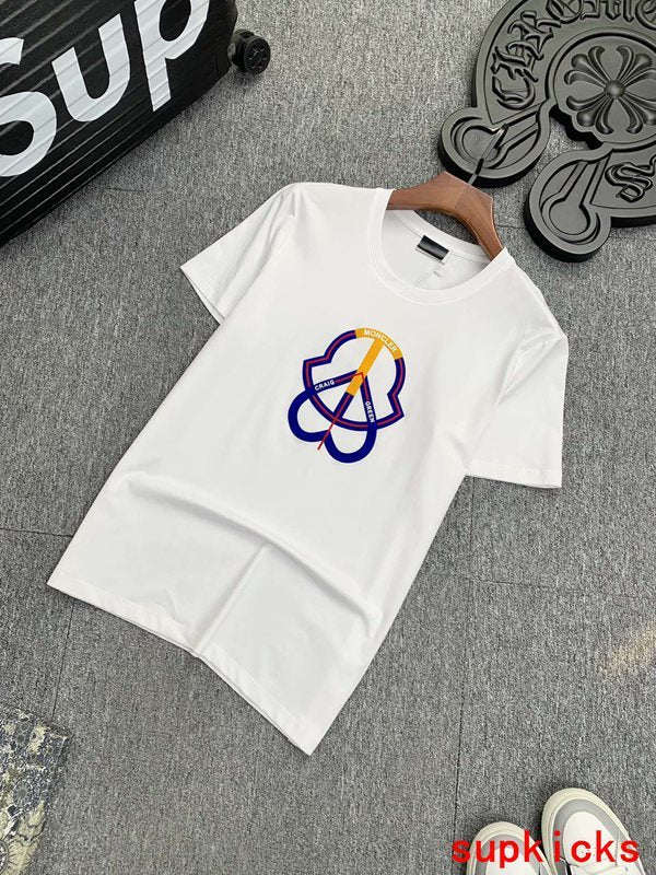 Moncler Luxury Cloth