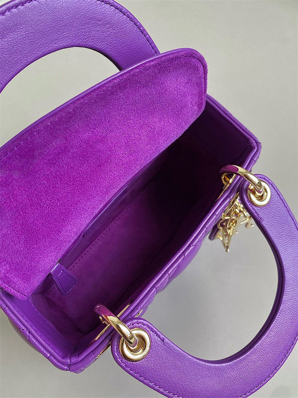 PHA - LOV Bags - 640