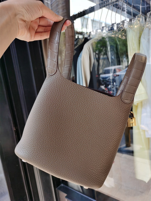 PHA - HMS Bags - 1007