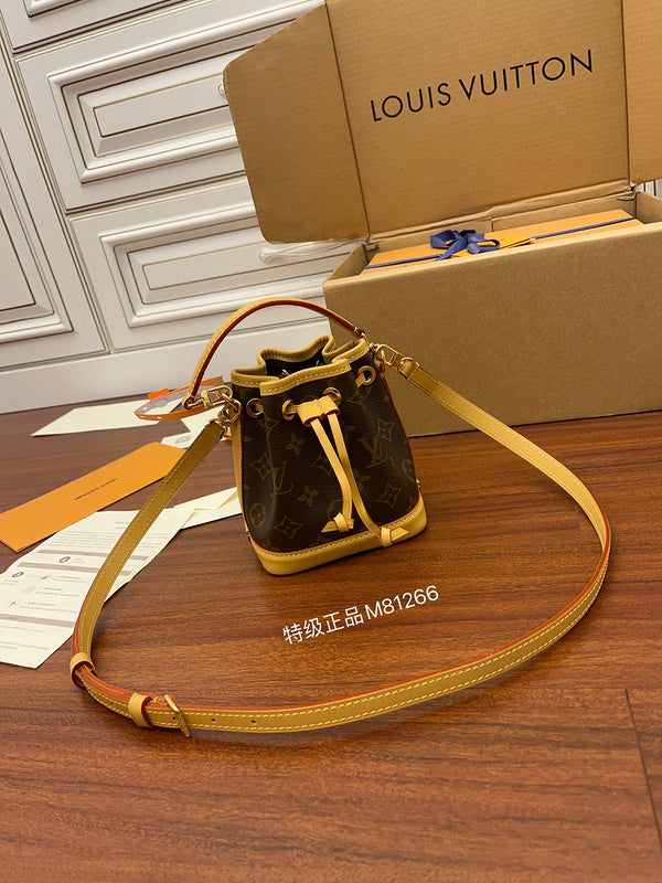 I W Fashion Lu-Vi Bags - 16637