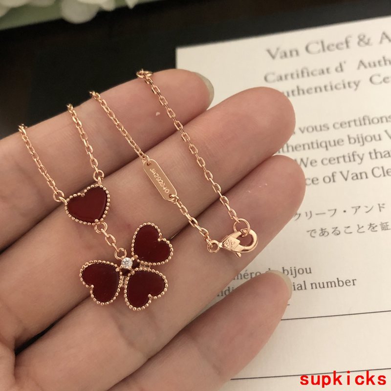 Van Cleef & Arples Jewelry