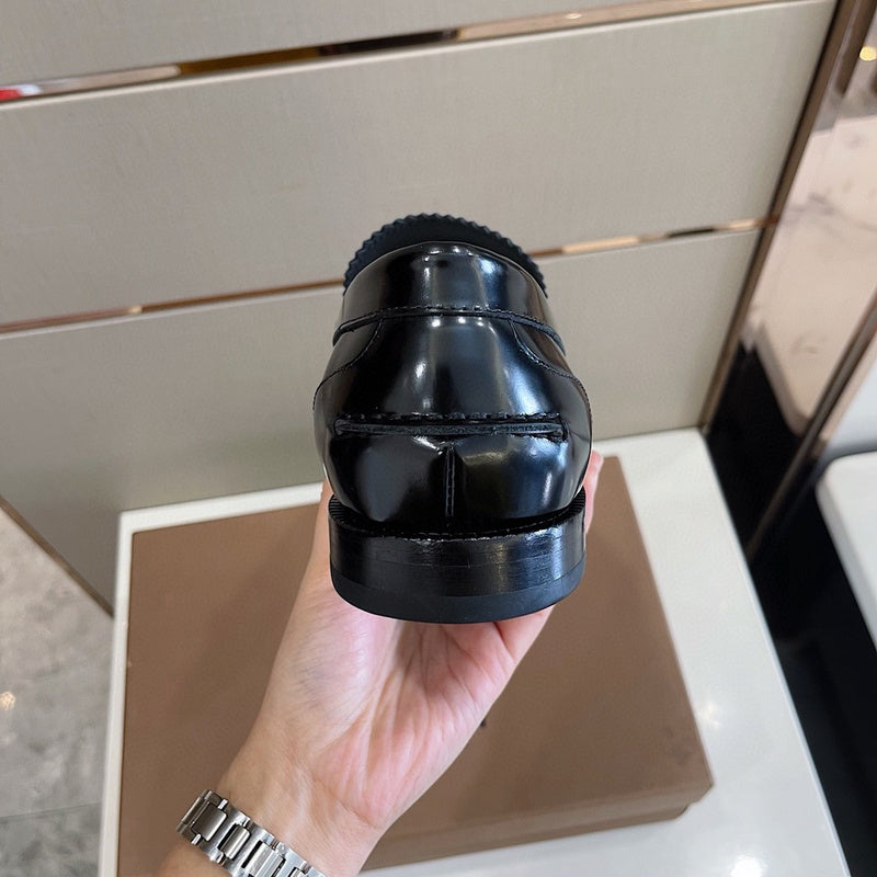 Burberry Luxury Shoes