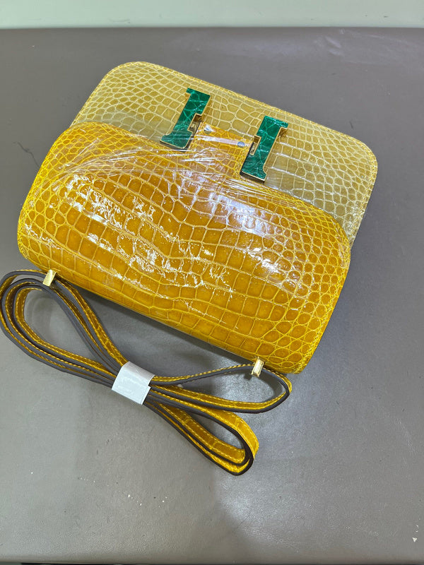 PHA - HMS Bags - 1657