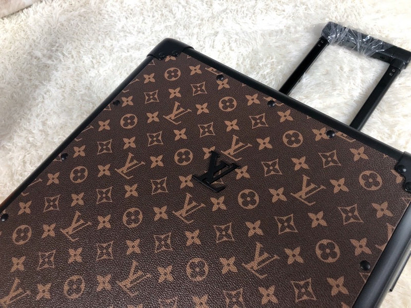 I W Fashion Lu-Vi bags - 11406