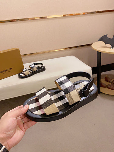 Burberry Luxury Shoes