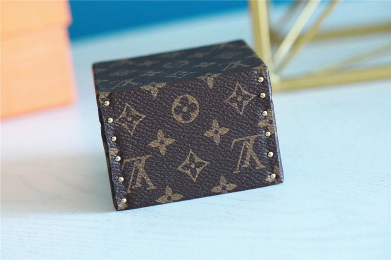 I W Fashion Lu-Vi bags - 9526