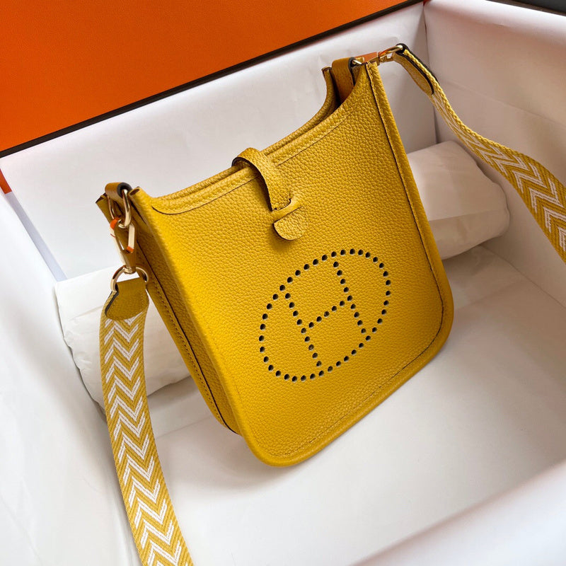 PHA - HMS Bags - 1651