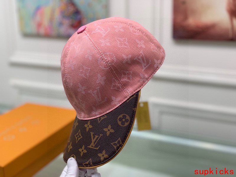 Louis Vuitton Luxury Cap