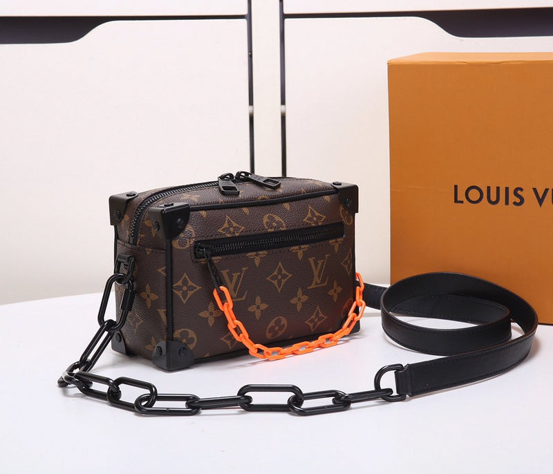 I W Fashion Lu-Vi bags - 17815
