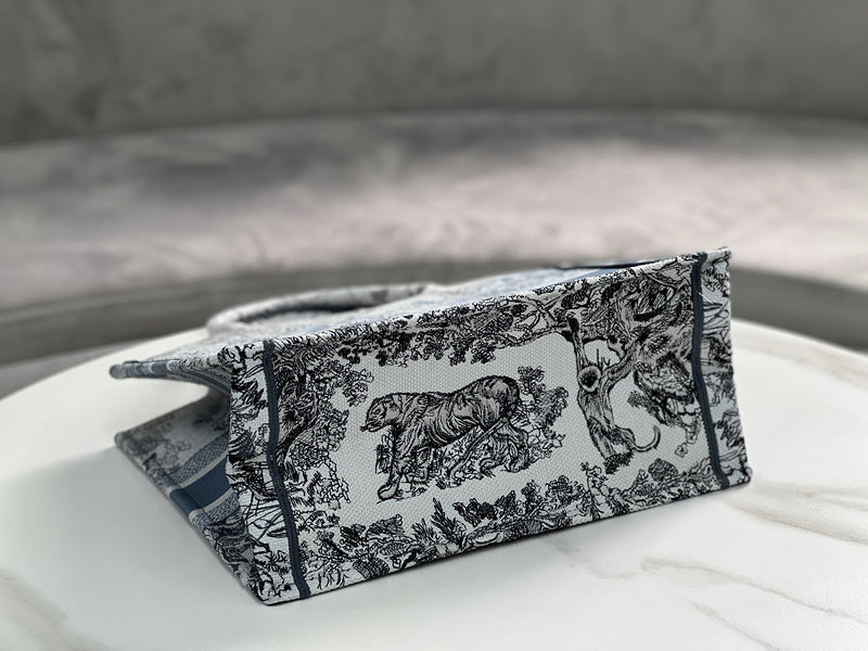 PHA - DOR Bags - 493