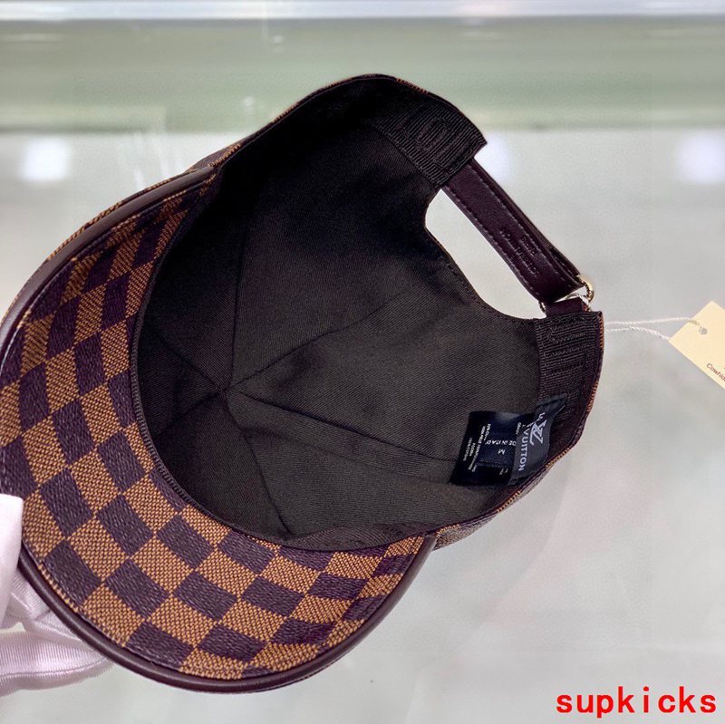 Louis Vuitton Luxury Cap