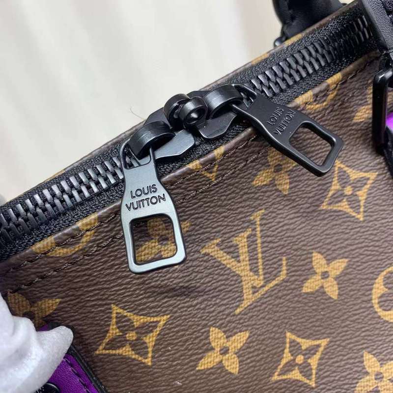 LOV2 Bags - Luxurious Bags  519