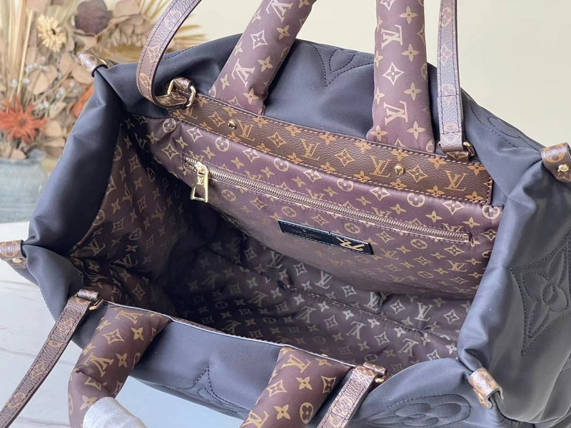 I W Fashion Lu-Vi bags - 17206