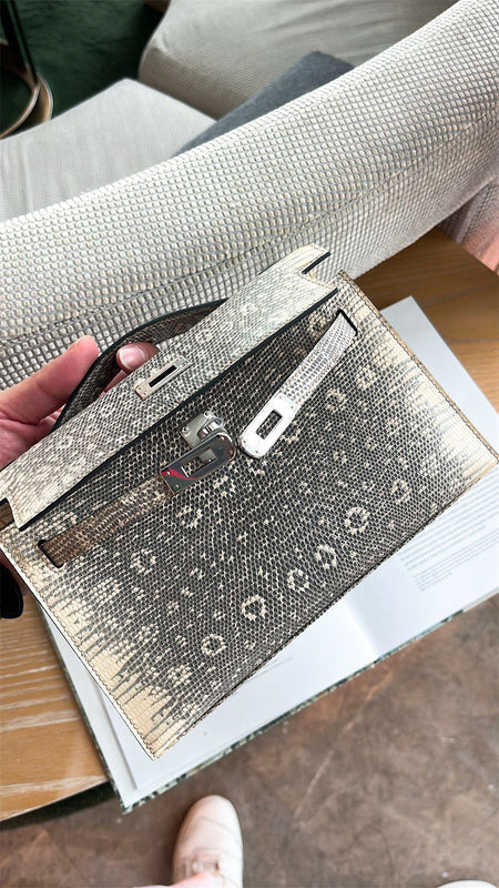 PHA - HMS Bags - 587