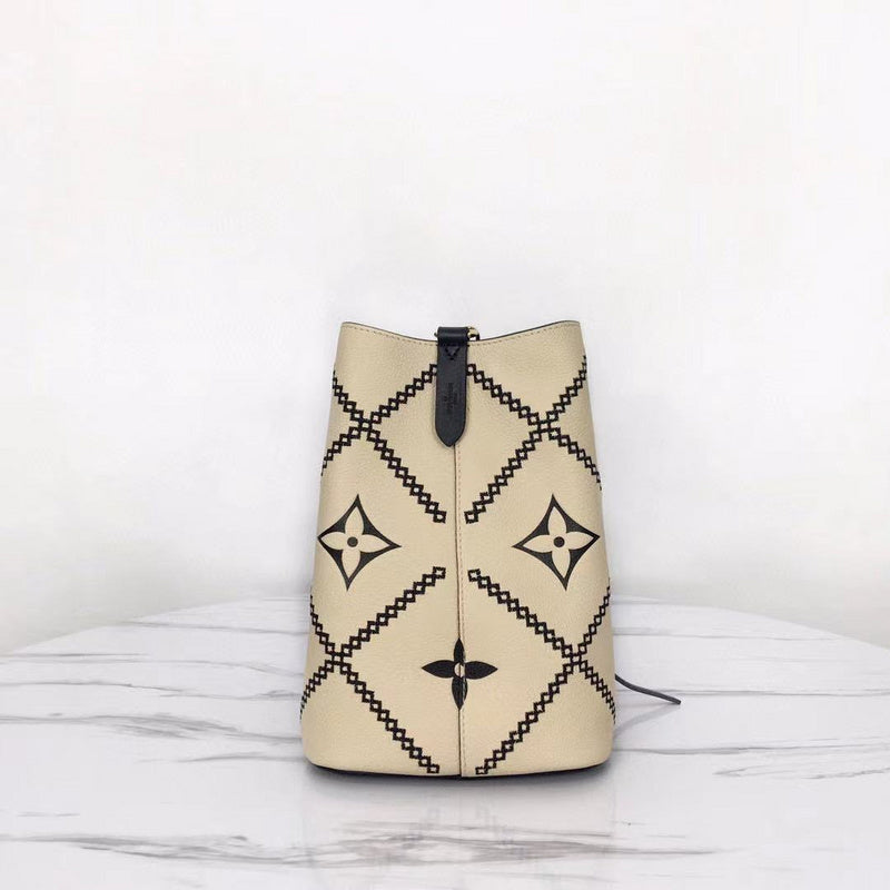 LOV2 Bags - Luxurious Bags  722