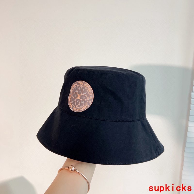 Louis Vuitton Luxury Cap