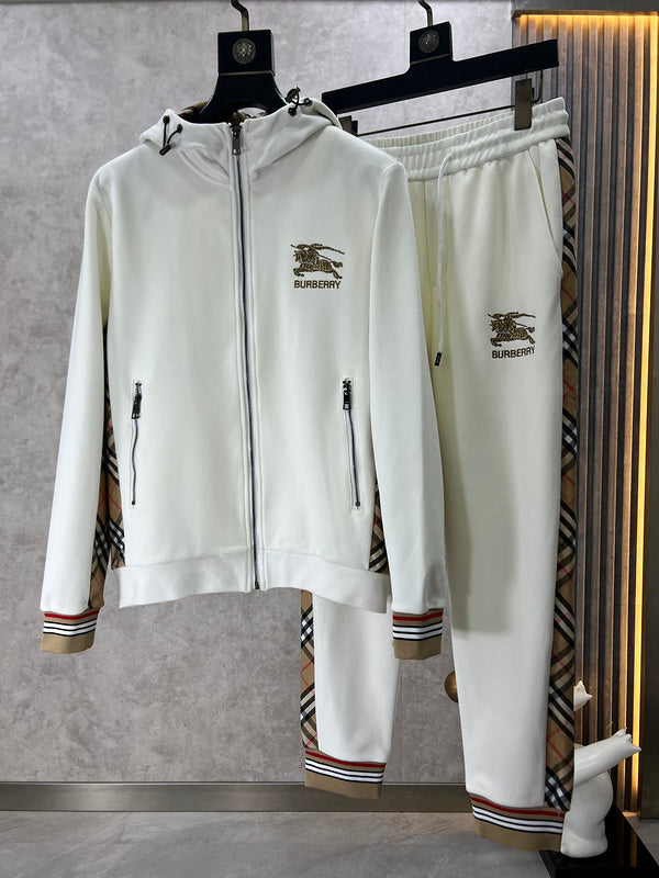 Burberry Luxury Clothes