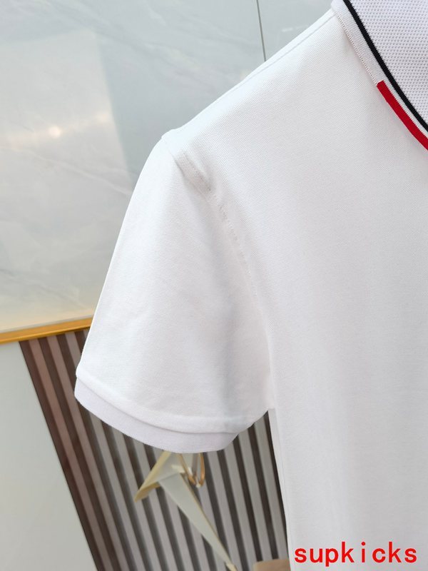 Moncler Luxury Cloth
