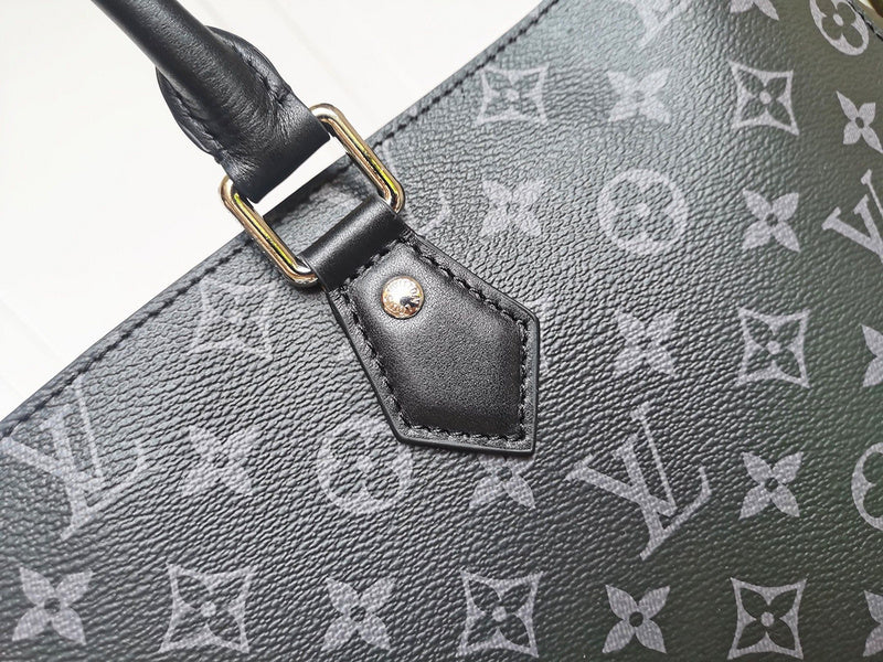 I W Fashion Lu-Vi bags - 17758