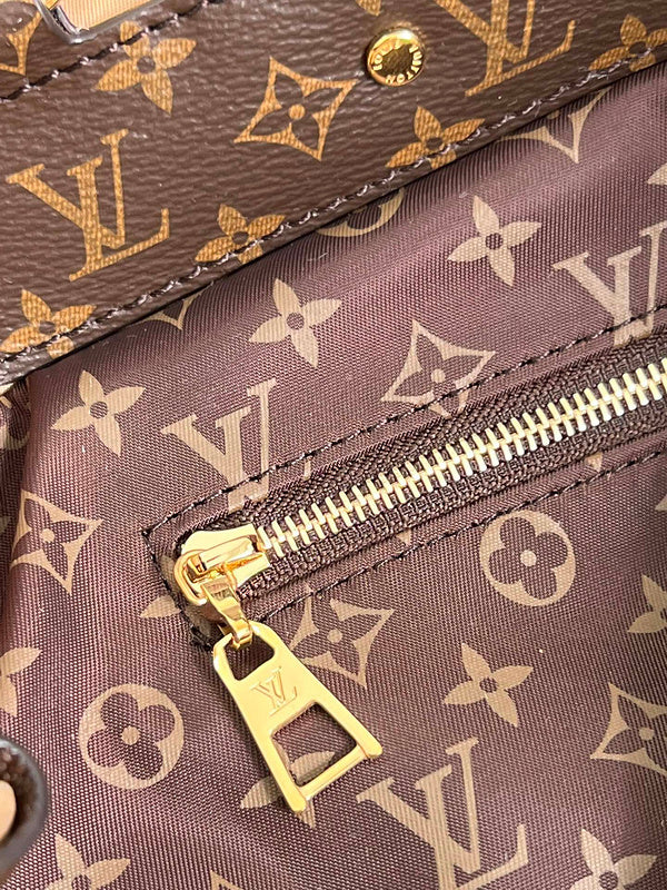 I W Fashion Lu-Vi bags - 17262