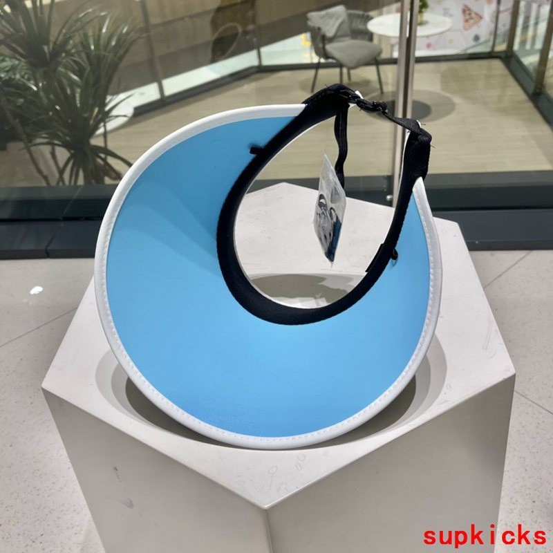 Louis Vuitton Luxury Cap