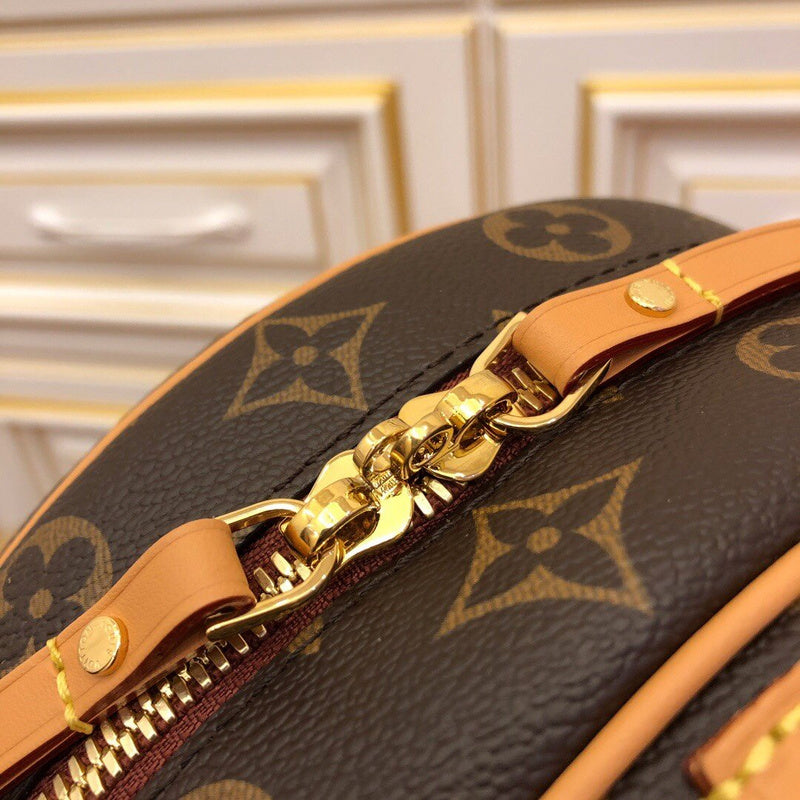 I W Fashion Lu-Vi bags - 17800
