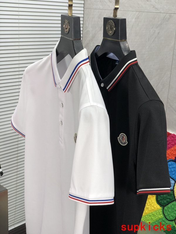 Moncler Luxury Cloth
