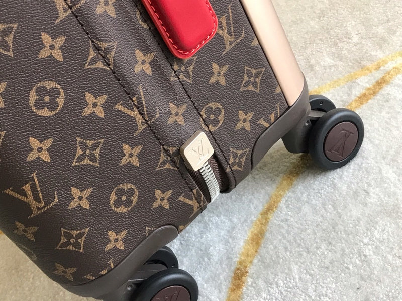 I W Fashion Lu-Vi bags - 11400