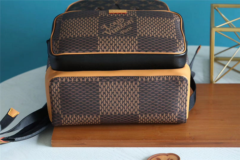 I W Fashion Lu-Vi bags - 9780