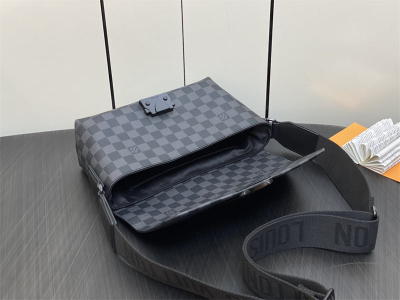 PHA - LOV Bags - 136