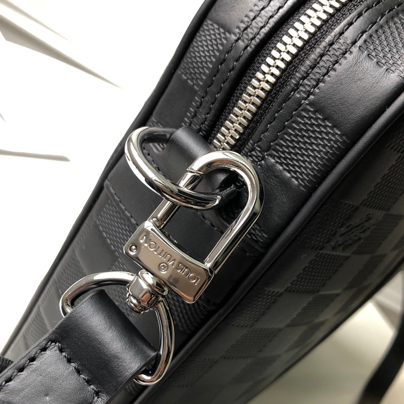 LOV2 Bags - Luxurious Bags  2748