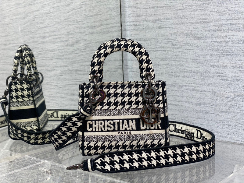 ENT - DOR Bags - 476